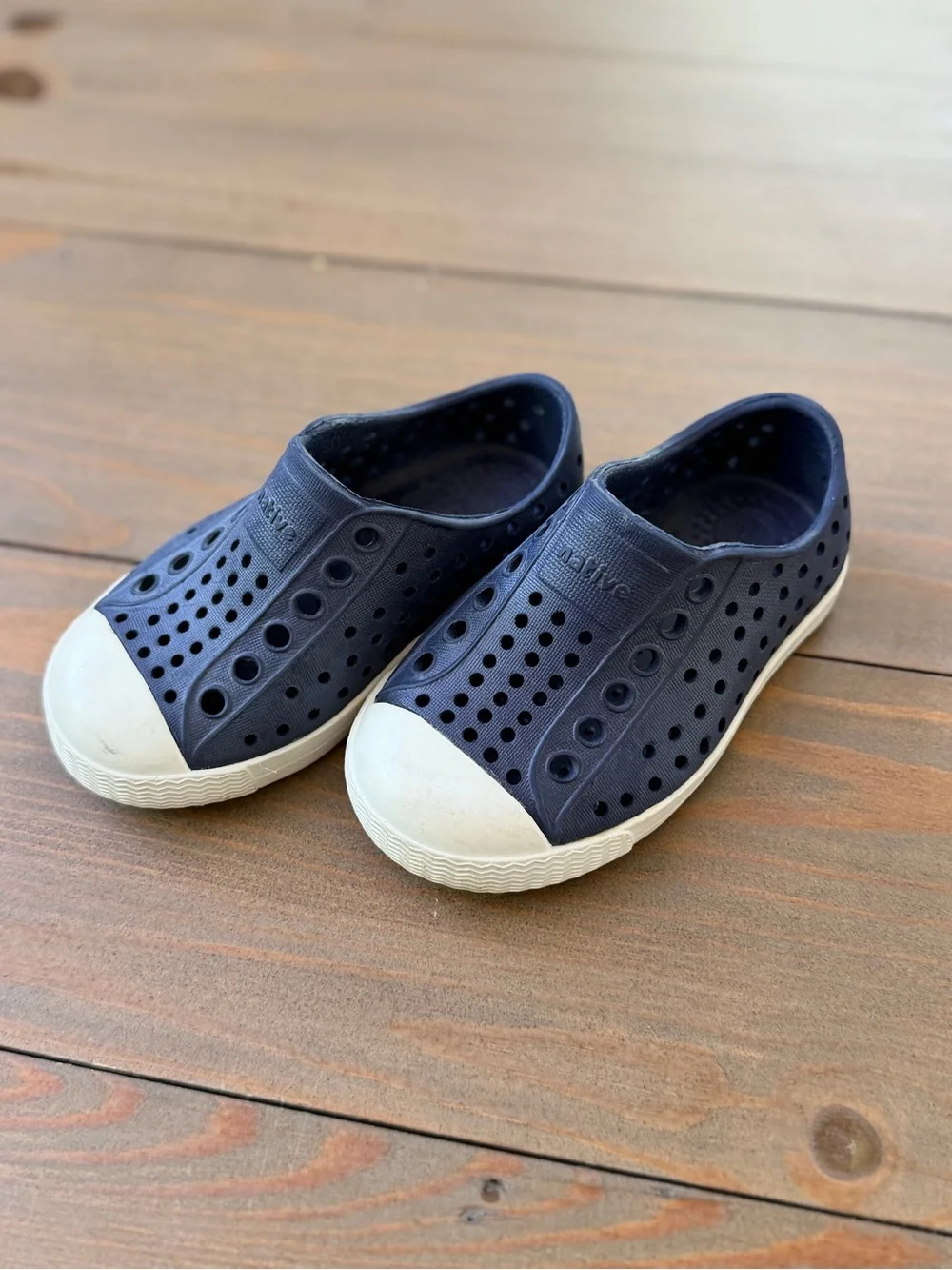 Native Kids Jefferson Shoe Slip-On in Navy - C5